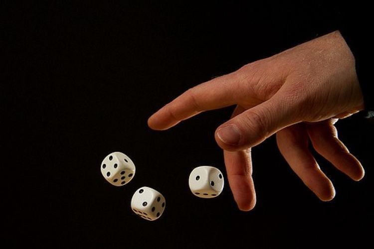 Throwing dice