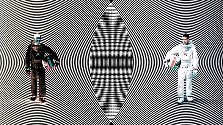 Moon (2009)